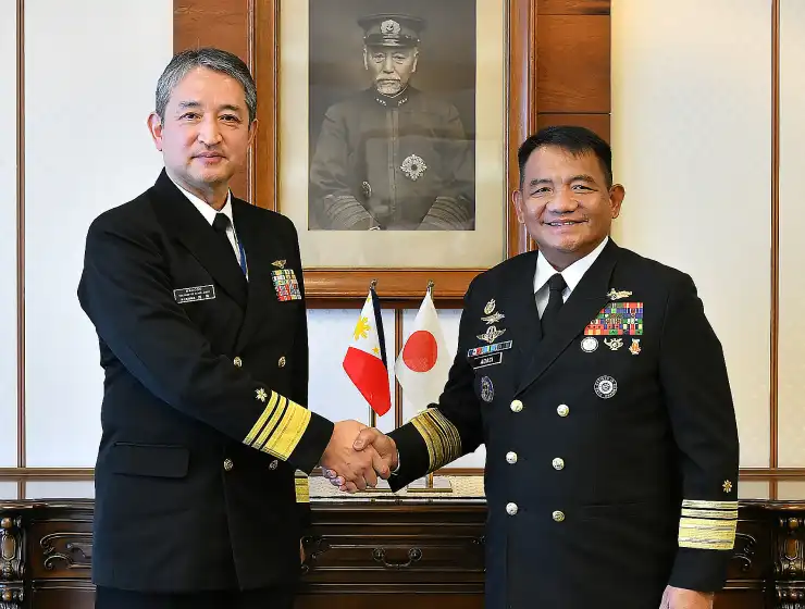 令和6年2月　フィリピン海軍司令官と会見